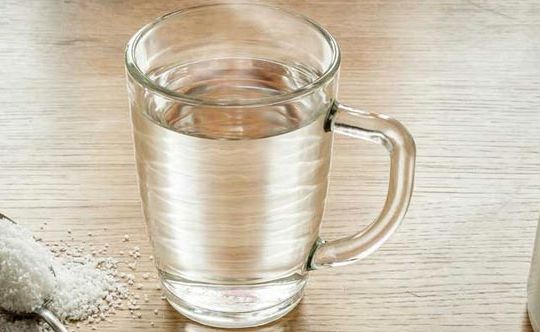 5 health benefits drinking warm water