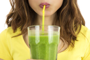 Drink lots of healthy vegetable juices for your bridal diet plan