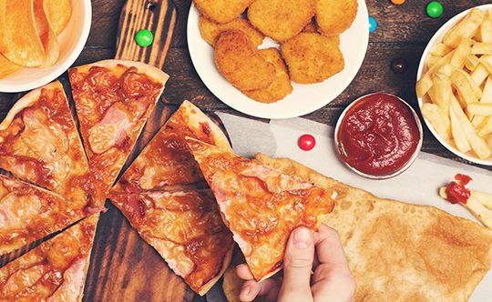 Featured-image-eating-fast-food